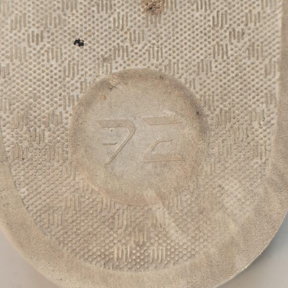 Gucci Slides Shoes Mens Size 6 White GG Logo Embossed Italian Rubber Sandals - Picture 9 of 14